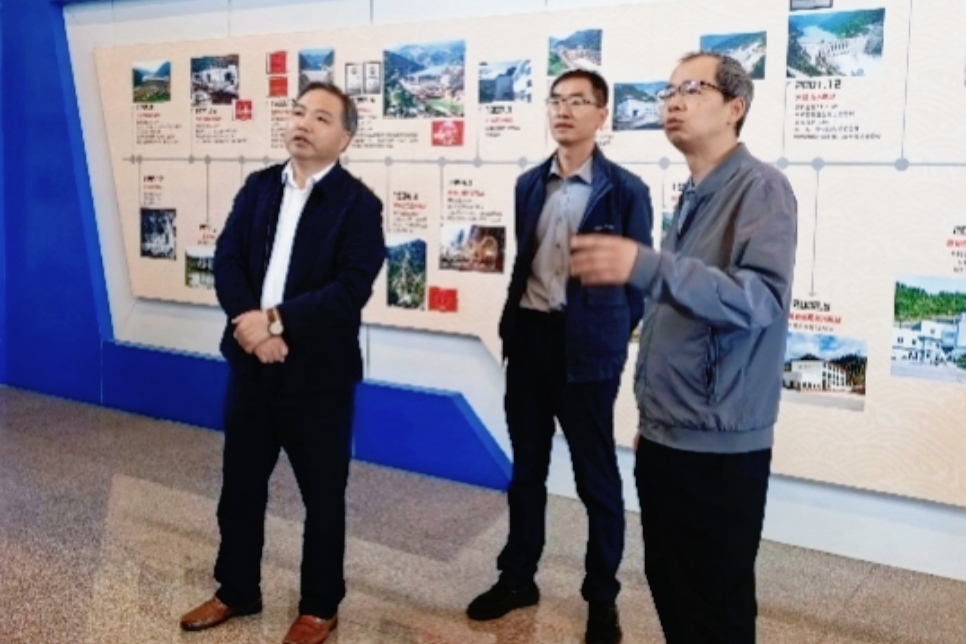                 肖建庄赴中国电建集团昆明勘测设计研究院有限公司交流座谈（2026-08-12...